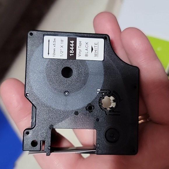 18444 Permanent Vinyl Label Tape 1/2" use in DYMO Rhino qty 4 - Picture 2 of 3